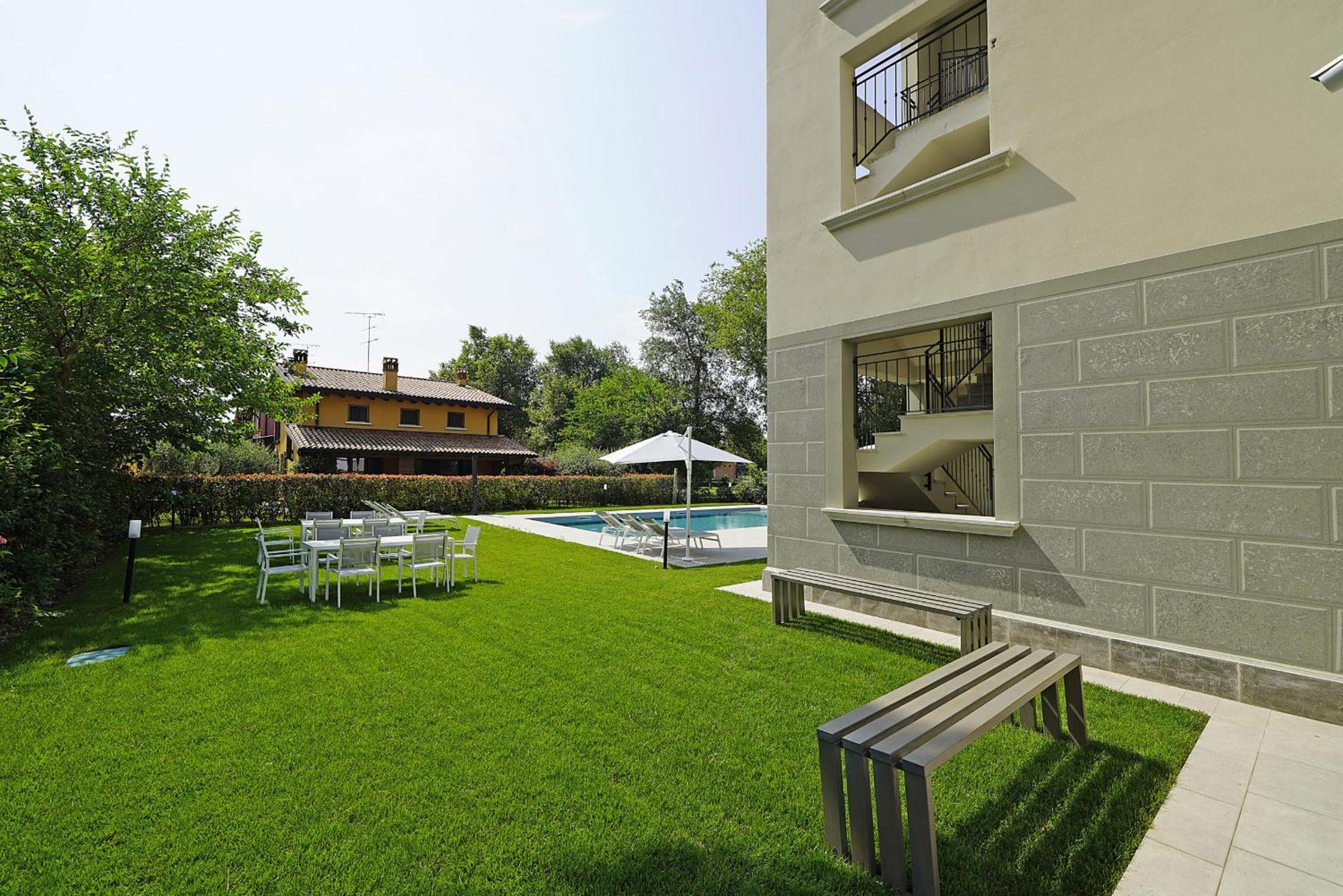 Villa Caterina Apartments By Wonderful Italy Desenzano del Garda Eksteriør bilde